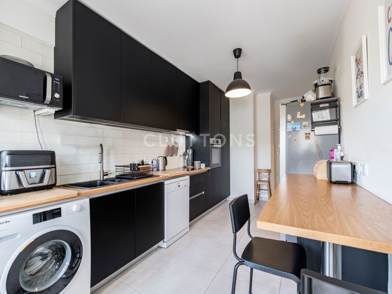 apartment 7 Rooms for sale on Lisboa (1500)