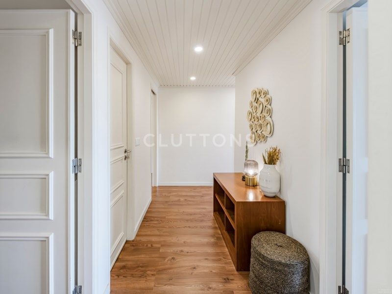 apartment 7 Rooms for sale on Lisboa (1500)