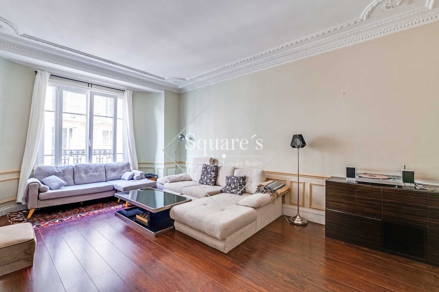 apartment 5 Rooms for sale on Paris 7ème (75007)