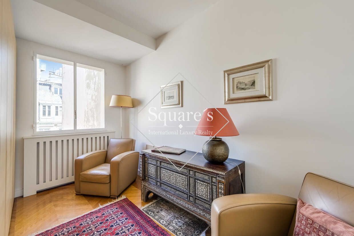 apartment 5 Rooms for sale on Paris 16ème (75016)