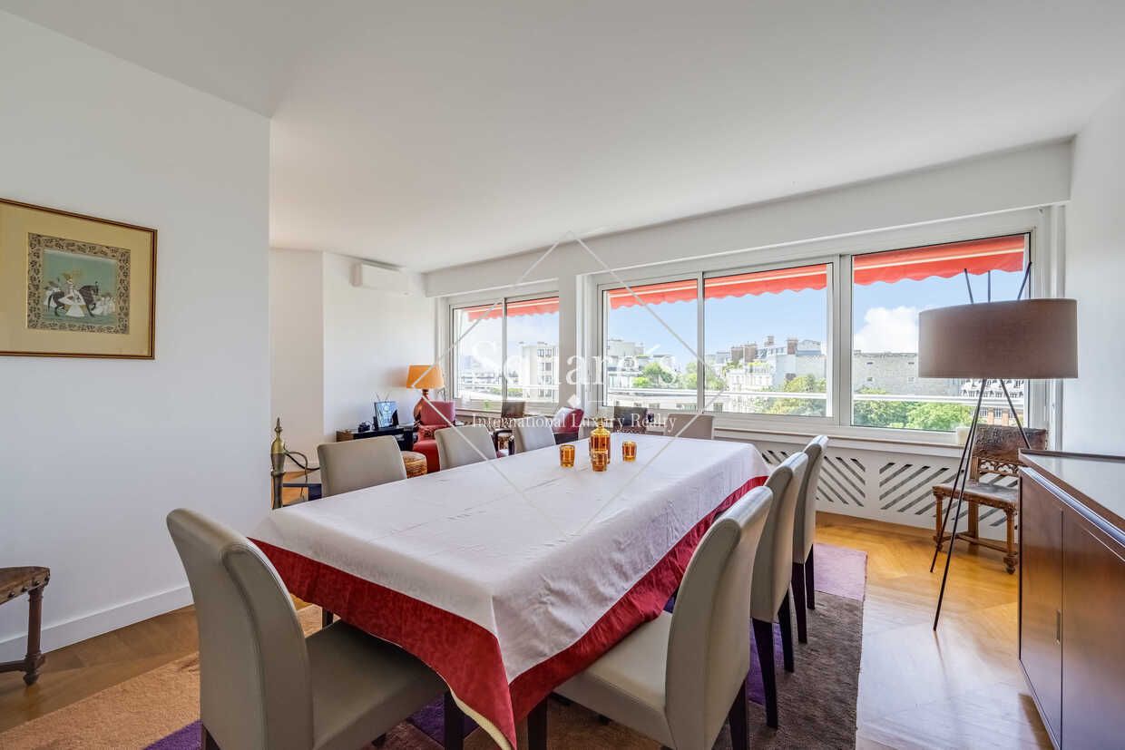 apartment 5 Rooms for sale on Paris 16ème (75016)