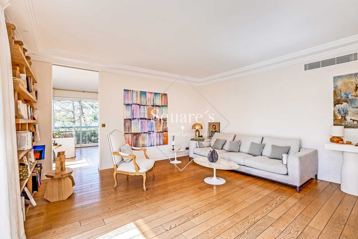 apartment 3 Rooms for sale on Neuilly-sur-Seine (92200)