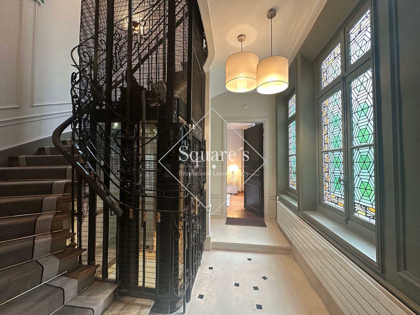 appartement 2 Pièces en location sur Paris 8ème (75008)