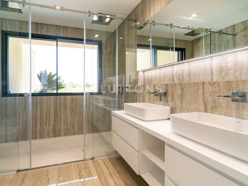 house 10 Rooms for sale on Cascais (2755)