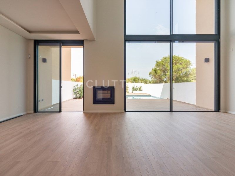 house 10 Rooms for sale on Cascais (2755)