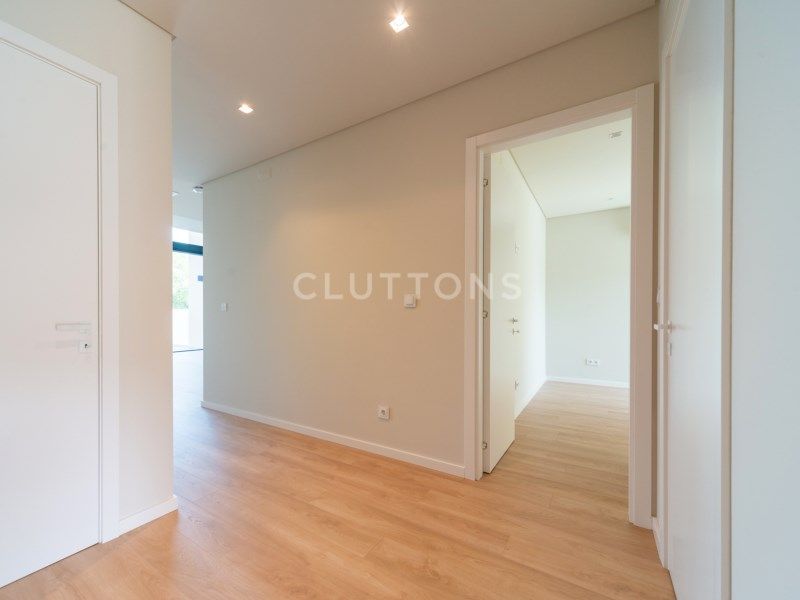 house 10 Rooms for sale on Cascais (2755)