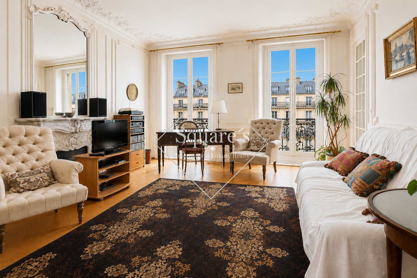apartment 5 Rooms for sale on Paris 17ème (75017)