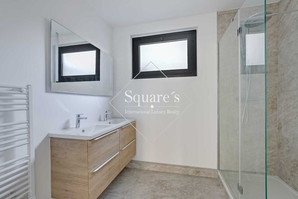 apartment 3 Rooms for sale on Paris 16ème (75016)