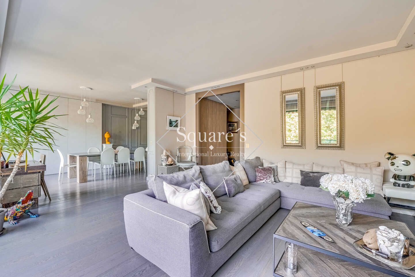apartment 6 Rooms for sale on Neuilly-sur-Seine (92200)