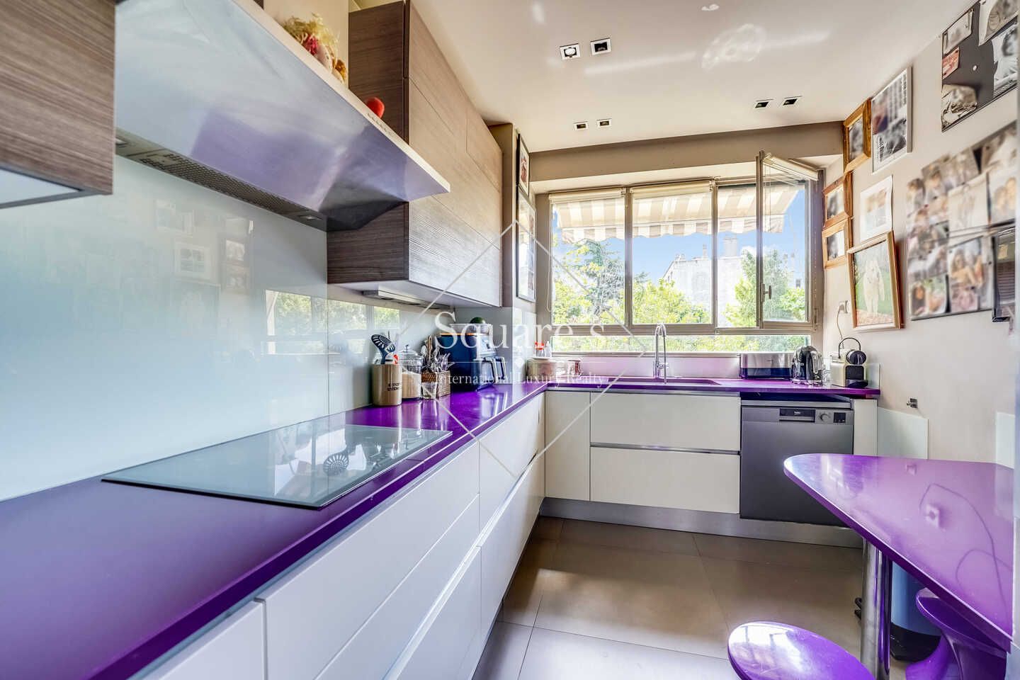 apartment 6 Rooms for sale on Neuilly-sur-Seine (92200)