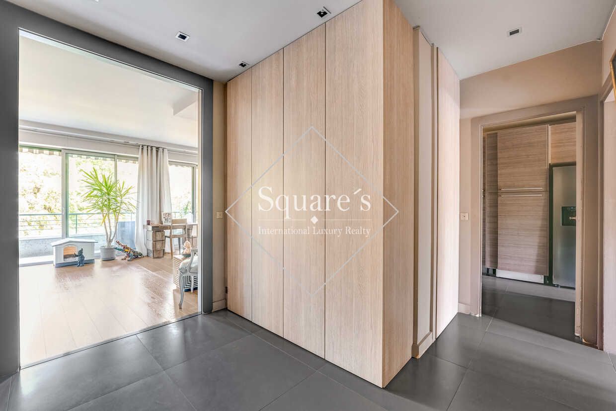 apartment 6 Rooms for sale on Neuilly-sur-Seine (92200)