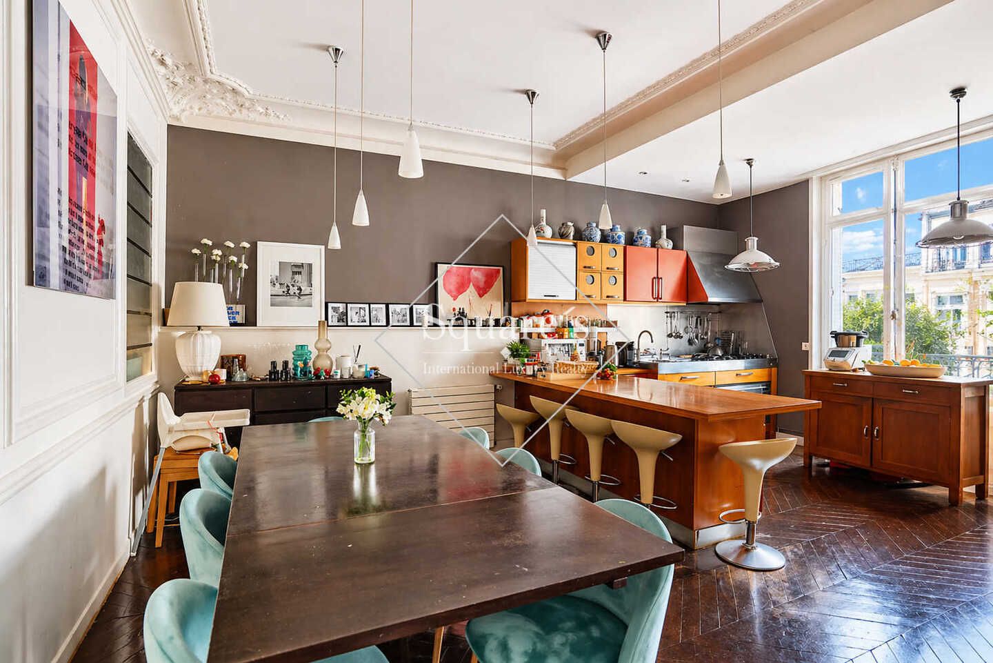 apartment 6 Rooms for sale on Paris 17ème (75017)
