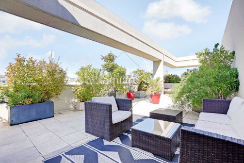 Vente Appartement Neuilly-sur-Seine 8&nbsp;Pièces 239&nbsp;m²