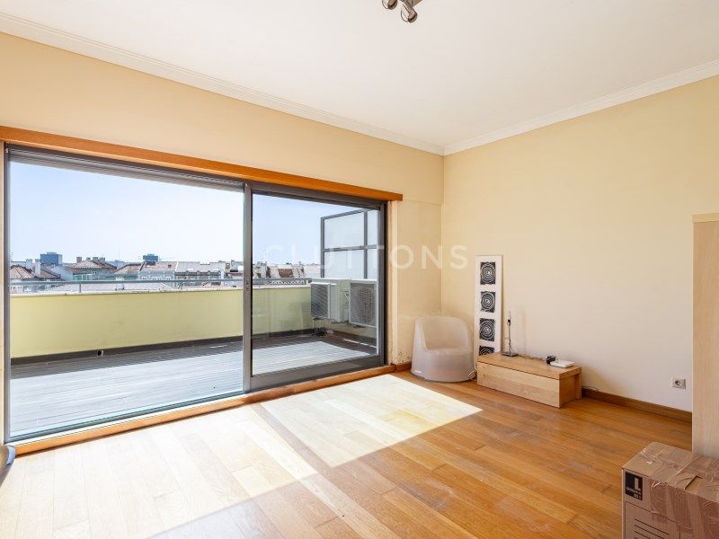 appartement 7 Pièces en vente sur Lisboa (1900)