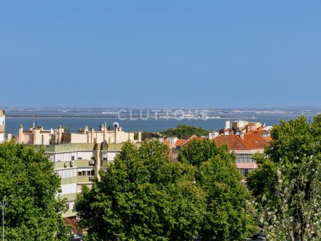 Sale Apartment Lisboa 7&nbsp;Rooms