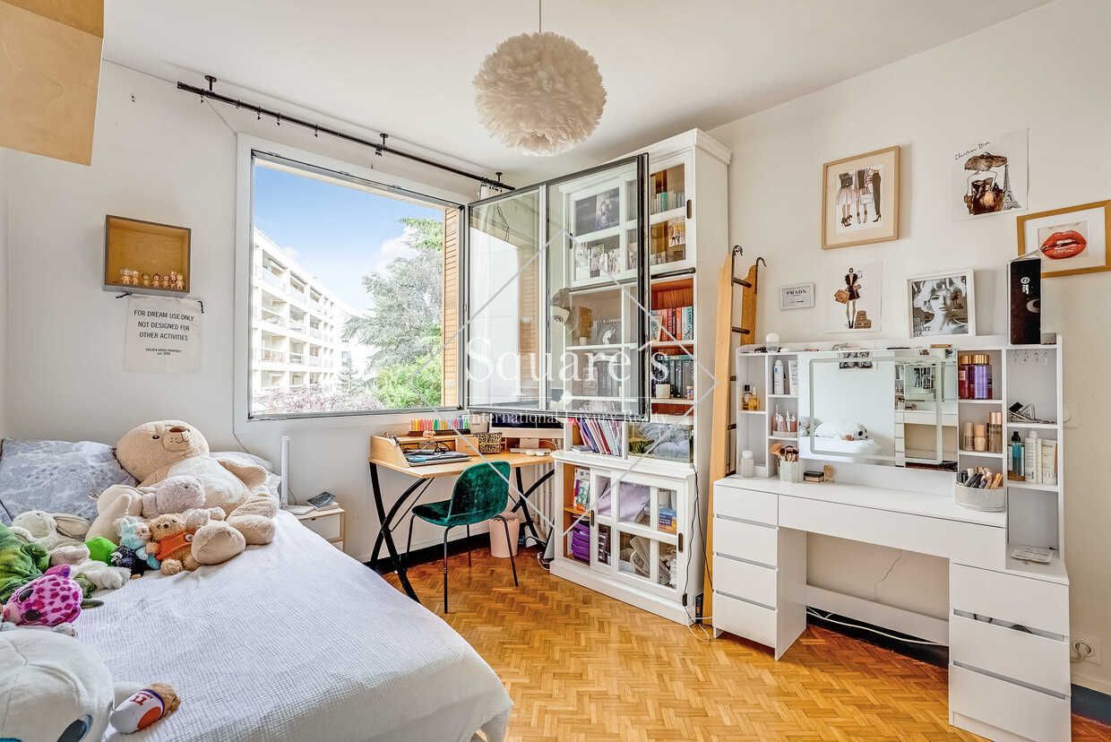 apartment 6 Rooms for sale on Neuilly-sur-Seine (92200)