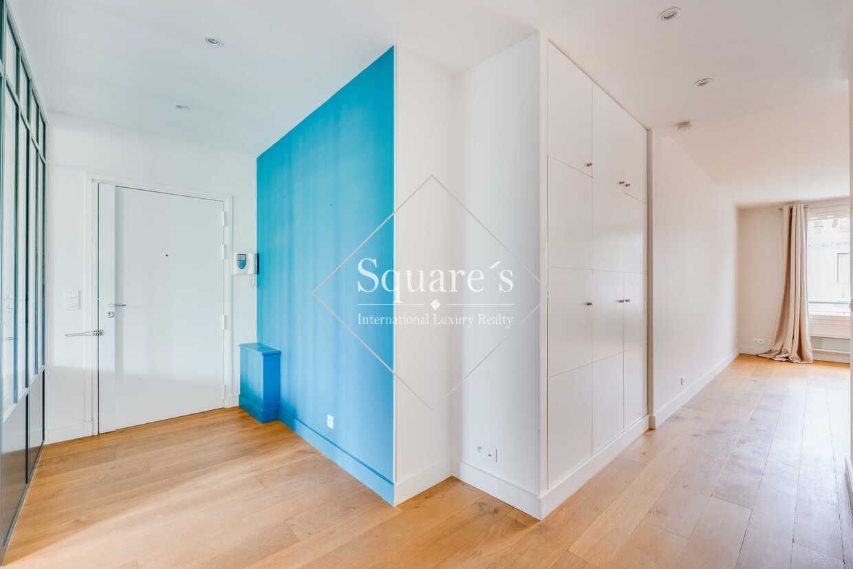 apartment 5 Rooms for sale on Neuilly-sur-Seine (92200)