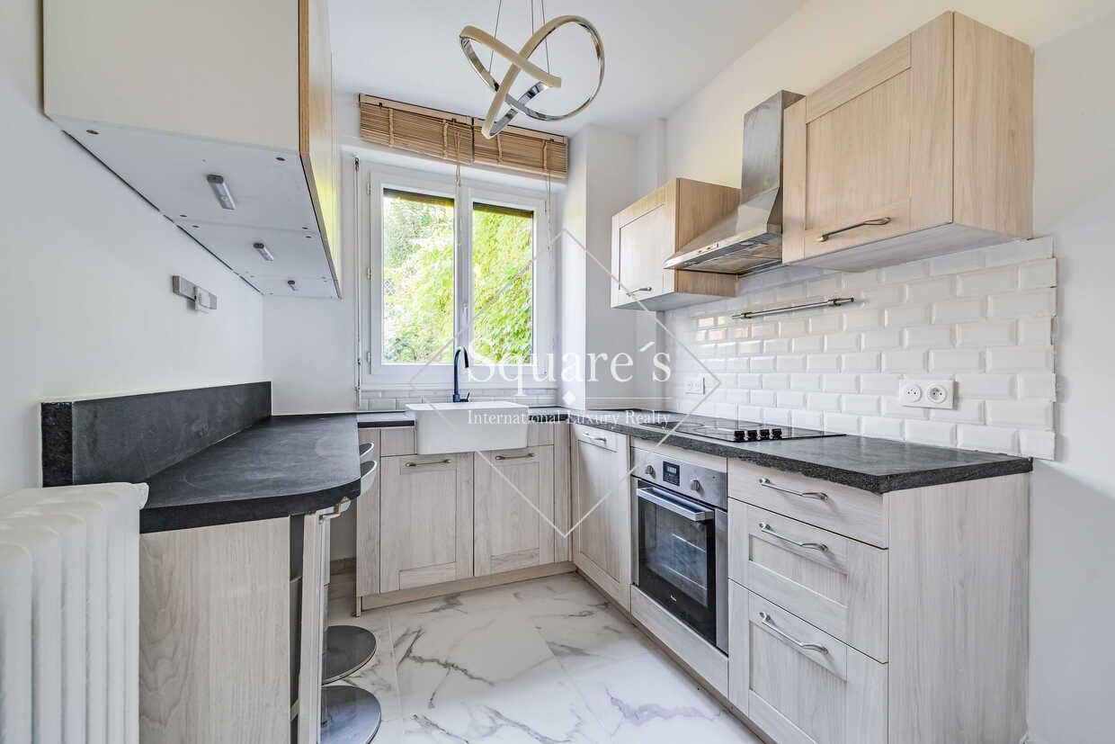 apartment 3 Rooms for sale on Neuilly-sur-Seine (92200)