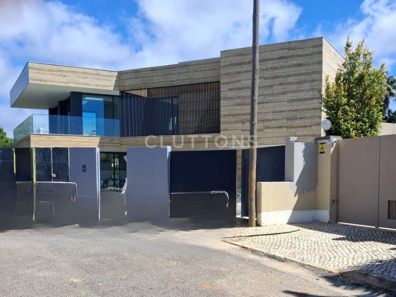 house 14 Rooms for sale on Cascais (2750)