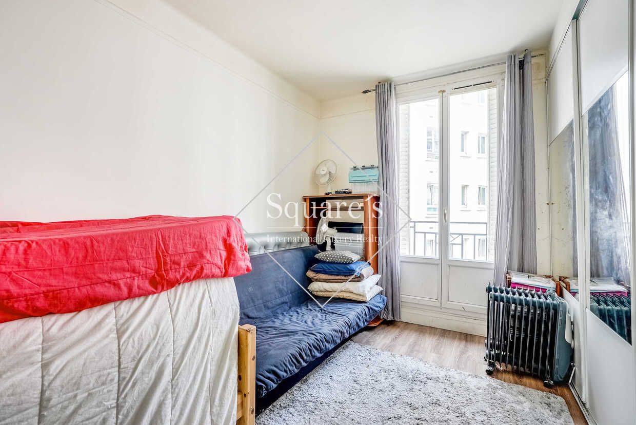 apartment 4 Rooms for sale on Paris 17ème (75017)