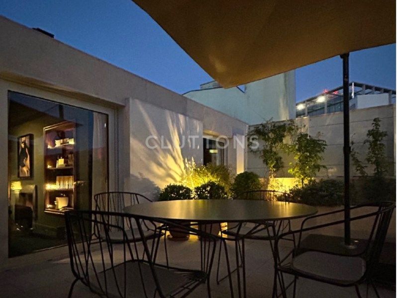 apartment 6 Rooms for sale on Lisboa (1050)