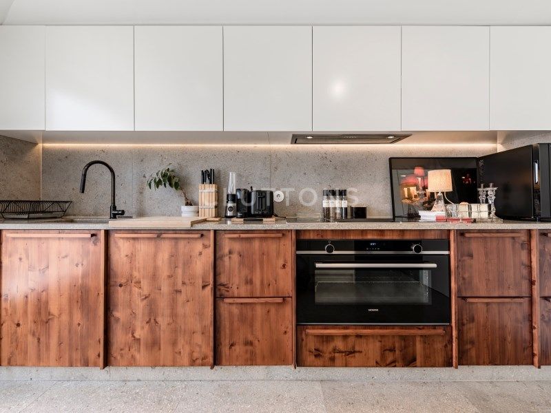 apartment 6 Rooms for sale on Lisboa (1050)