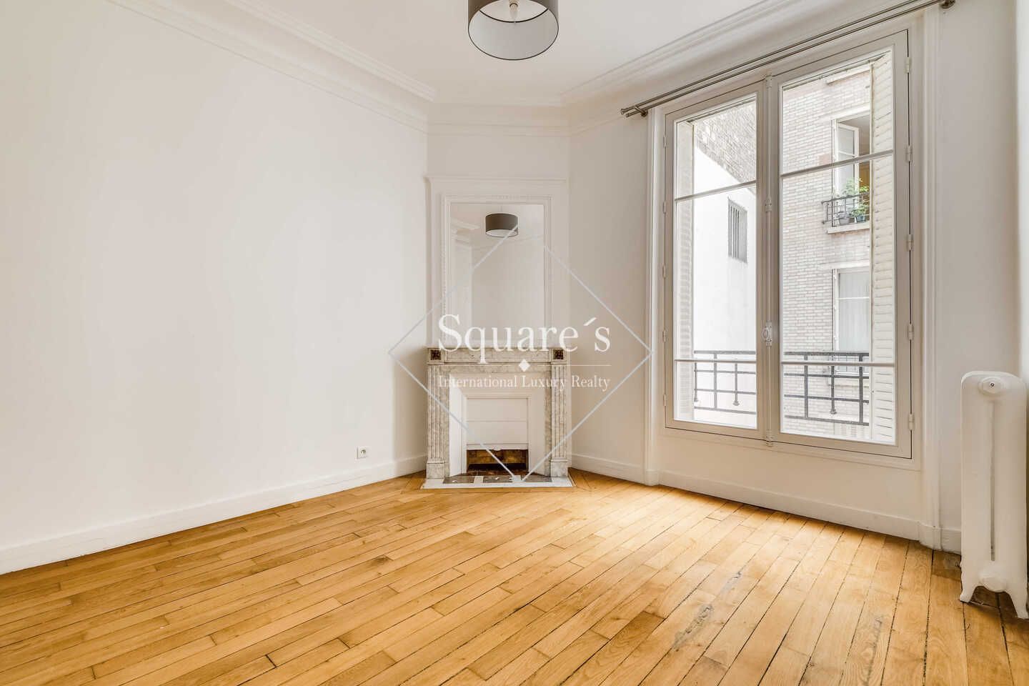 apartment 6 Rooms for sale on Paris 16ème (75016)