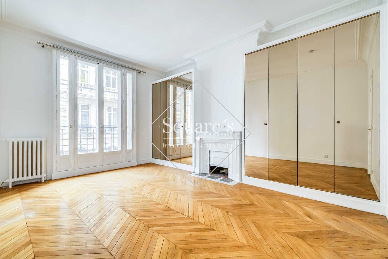 apartment 6 Rooms for sale on Paris 16ème (75016)