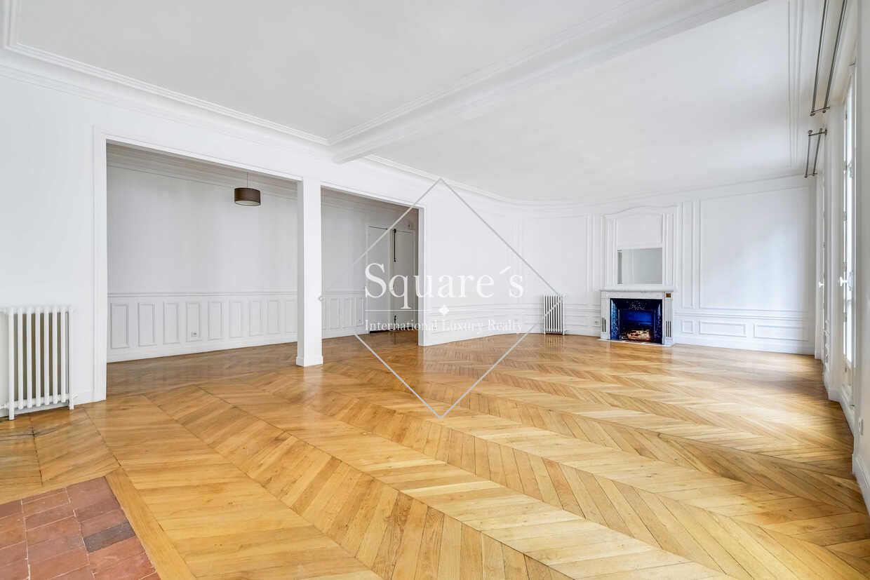 apartment 6 Rooms for sale on Paris 16ème (75016)
