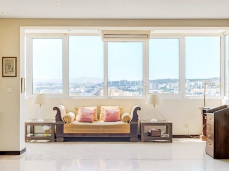 Sale Apartment Lisboa 8&nbsp;Rooms