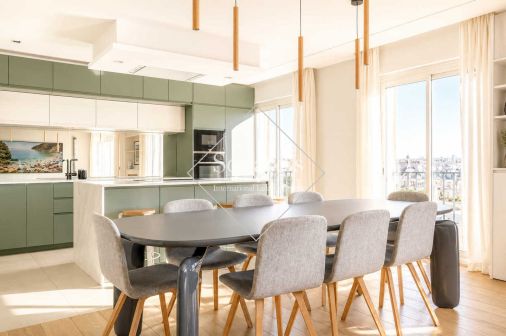 Sale Apartment Paris 16ème 4&nbsp;Rooms 127&nbsp;m²