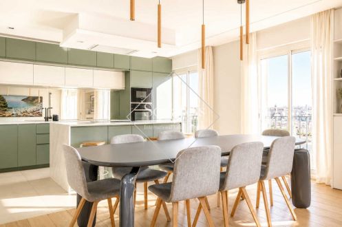 Sale Apartment Paris 16ème 4&nbsp;Rooms 127&nbsp;m²
