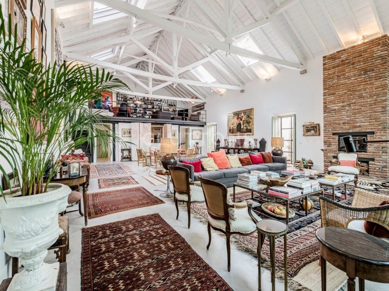 house 8 Rooms for sale on Lisboa (1300)