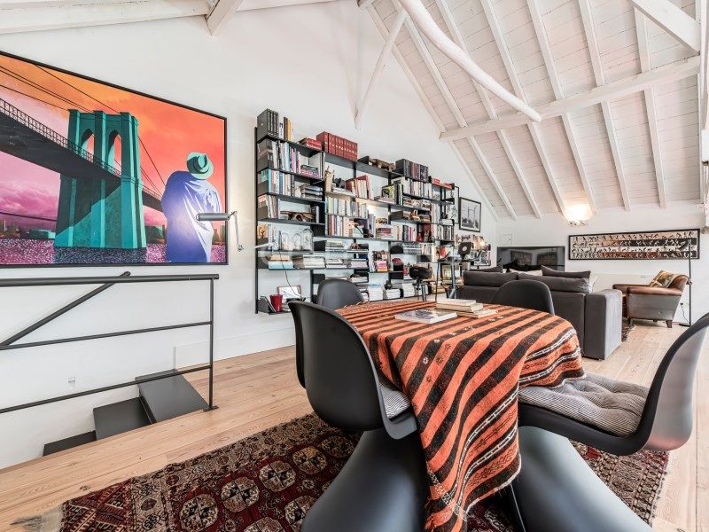 house 8 Rooms for sale on Lisboa (1300)