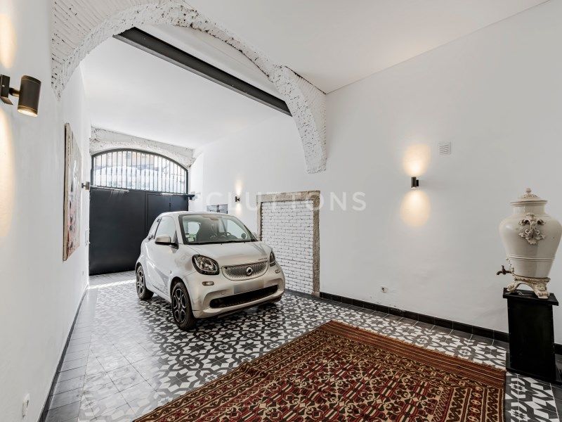 house 8 Rooms for sale on Lisboa (1300)