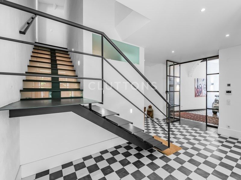 house 8 Rooms for sale on Lisboa (1300)