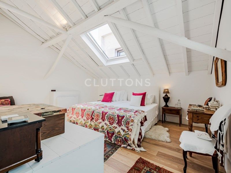 house 8 Rooms for sale on Lisboa (1300)