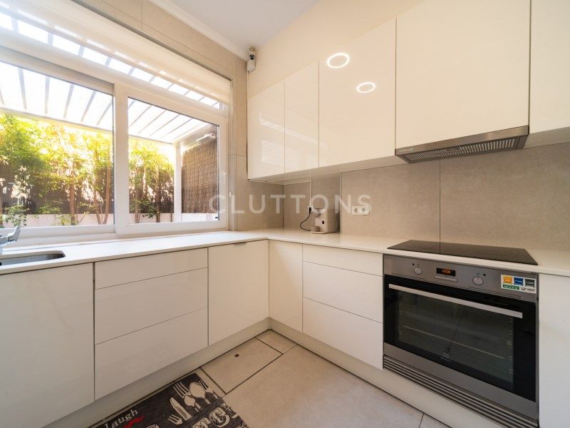 house 11 Rooms for sale on Lisboa (1350)