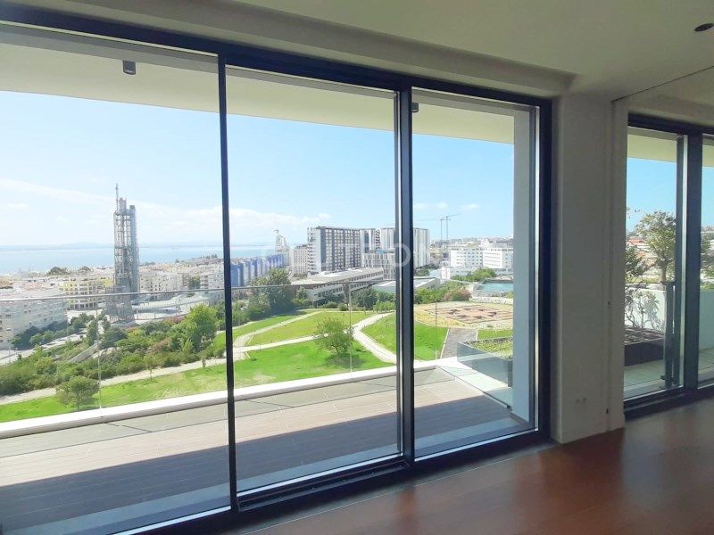 appartement 7 Pièces en vente sur Lisboa (1990)