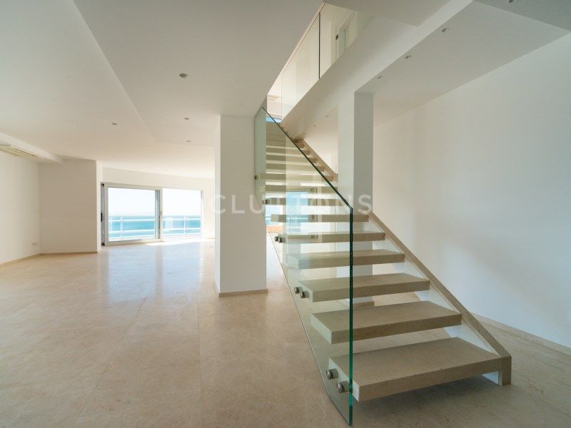 apartment 13 Rooms for sale on Cascais (2750)