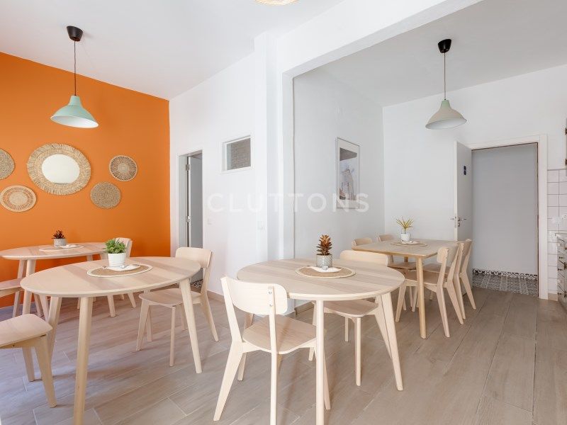maison 15 Pièces en vente sur Lagos (8600)