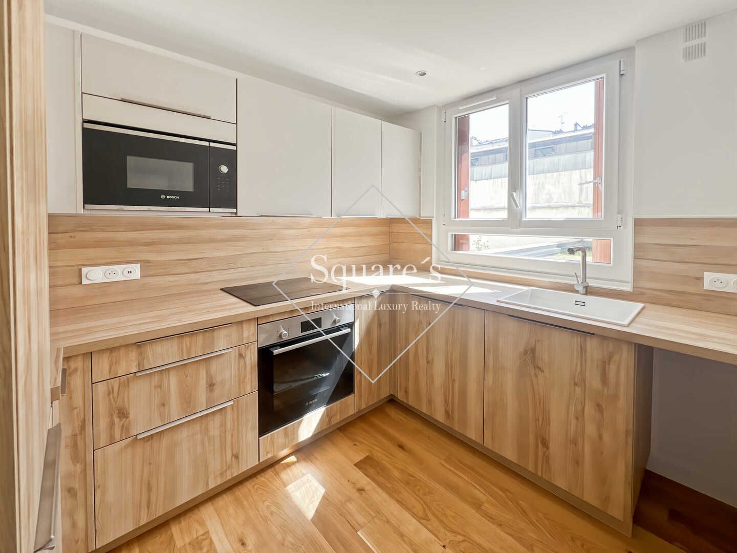 apartment 4 Rooms for sale on Paris 11ème (75011)