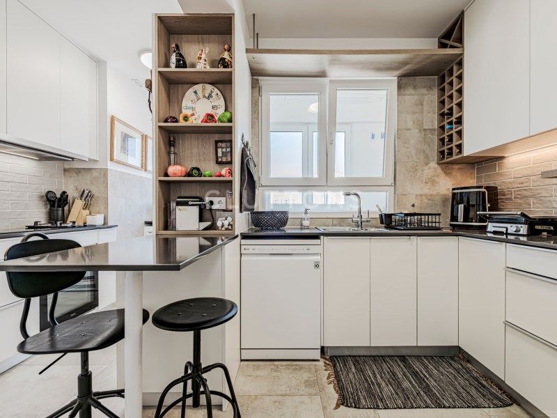 apartment 9 Rooms for sale on Cascais (2775)