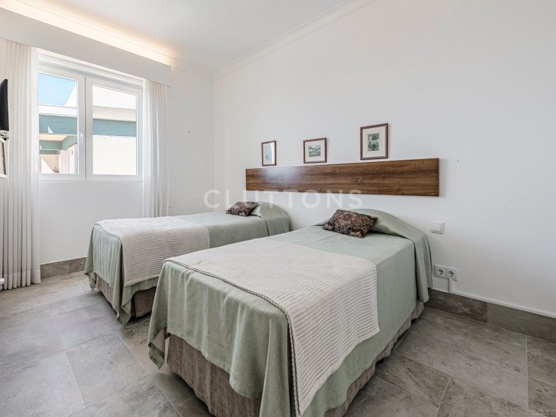 apartment 9 Rooms for sale on Cascais (2775)