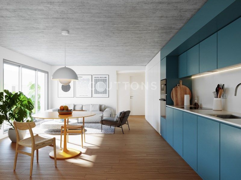 apartment 4 Rooms for sale on Lisboa (1900)