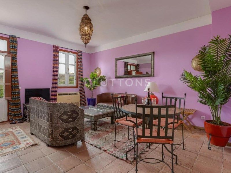 miscellaneous 18 Rooms for sale on Lagos (8600)