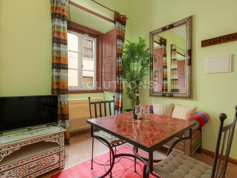 miscellaneous 18 Rooms for sale on Lagos (8600)