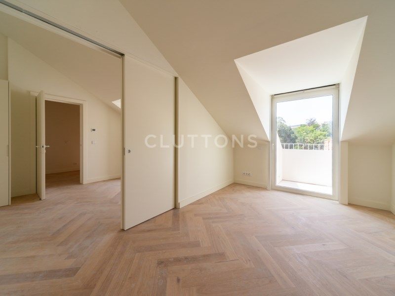 apartment 7 Rooms for sale on Lisboa (1300)