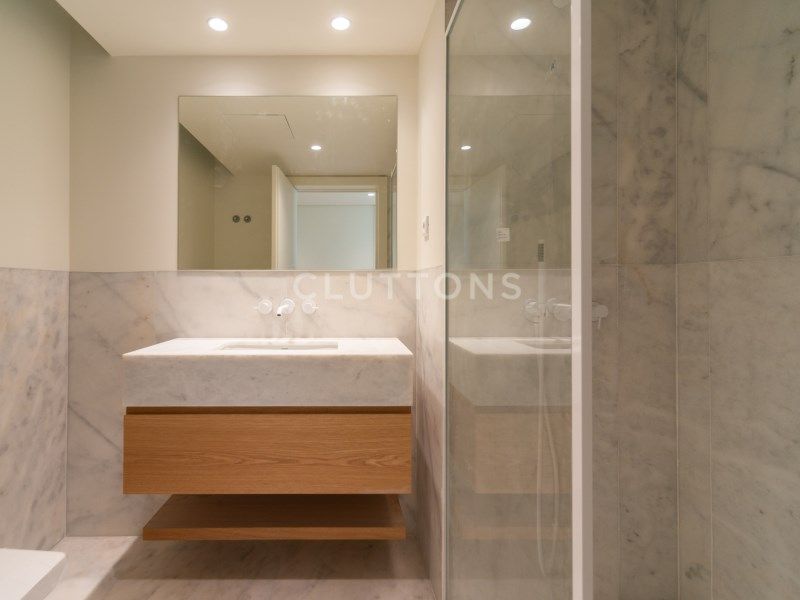 apartment 7 Rooms for sale on Lisboa (1300)