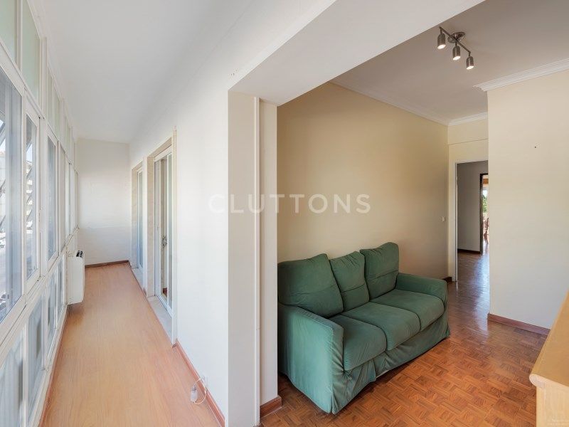 apartment 6 Rooms for sale on Lisboa (1400)